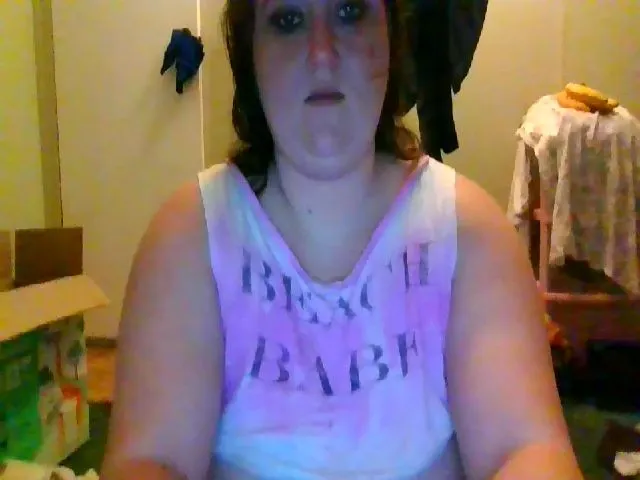 Live sex webcam photo for WetBunny23 #271719799