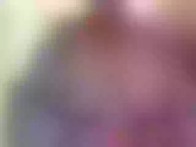 Live sex webcam photo for WetBunny23 #271773263