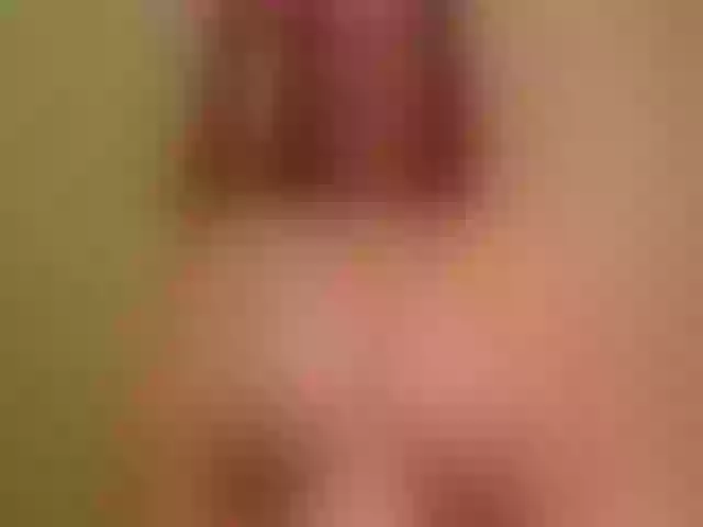 Live sex webcam photo for WetBunny23 #271786583