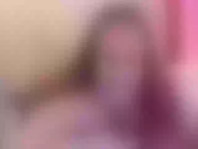 Live sex webcam photo for WetBunny23 #271786725