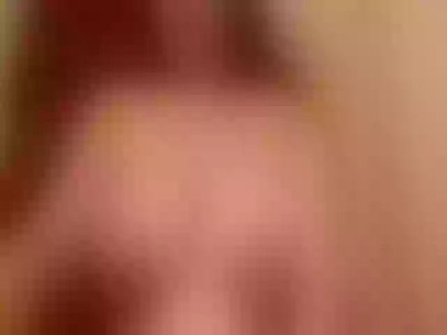 Live sex webcam photo for WetBunny23 #272076039