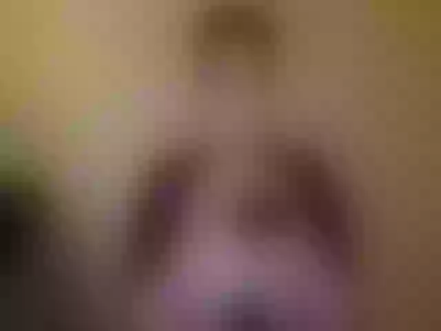 Live sex webcam photo for WetBunny23 #272335898