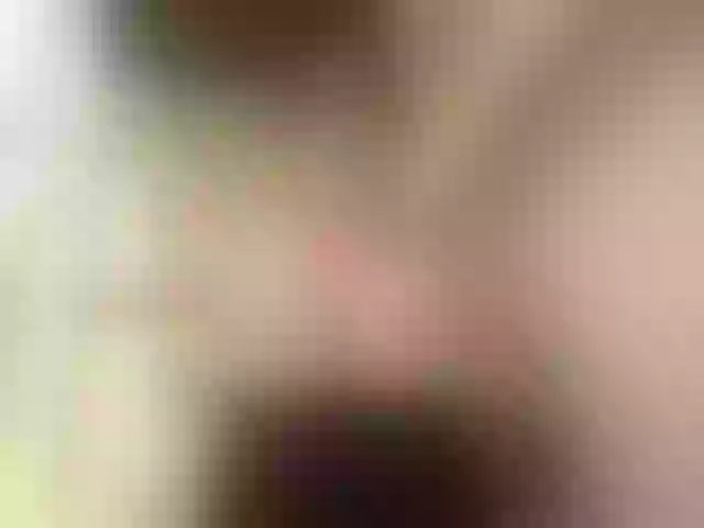 Live sex webcam photo for WetBunny23 #273663013