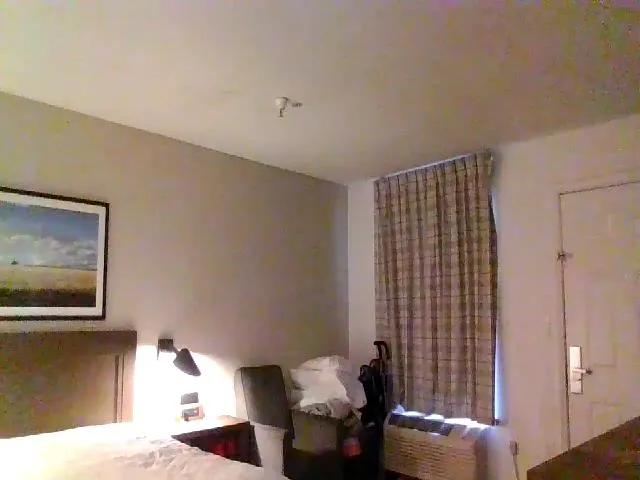 Live sex webcam photo for WetBunny23 #273779162