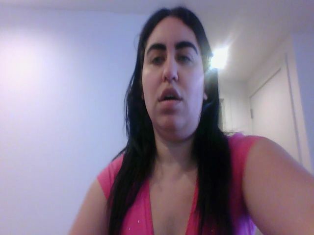 Live sex webcam photo for WetFlowerr4U #273438243