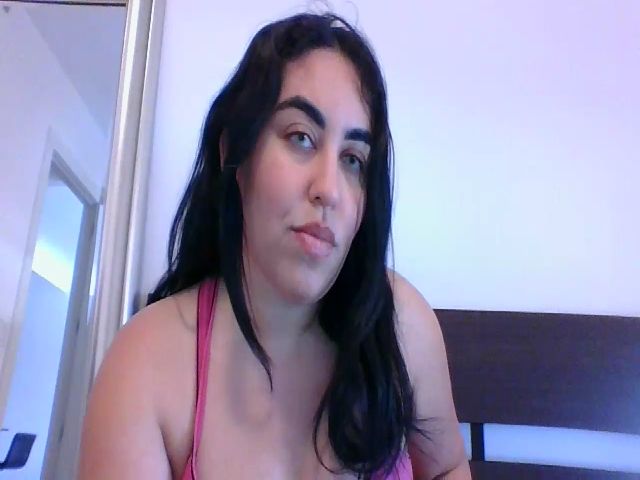 Live sex webcam photo for WetFlowerr4U #273527993