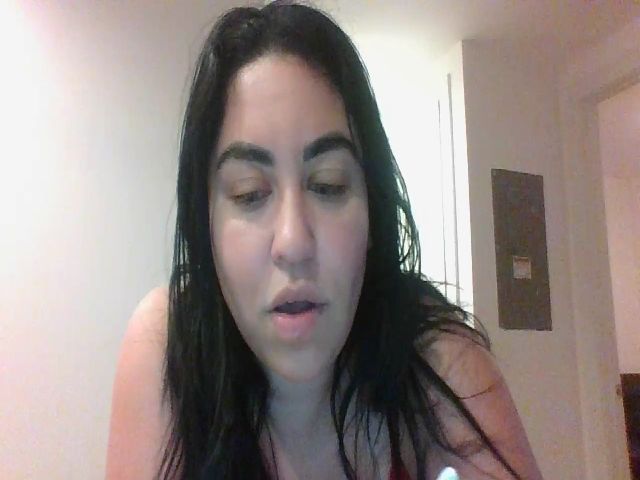 Live sex webcam photo for WetFlowerr4U #273845960