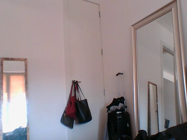 Live sex webcam photo for WetFlowerr4U #273887408