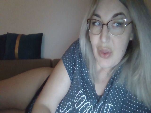 Live sex webcam photo for WetLikeLondon #273120662