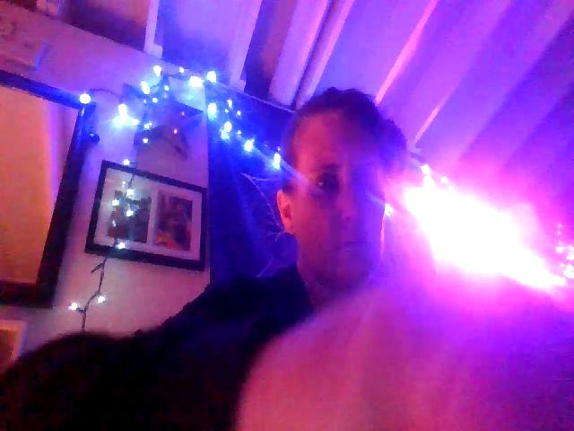 Live sex webcam photo for Wet_n_pretty #272314620