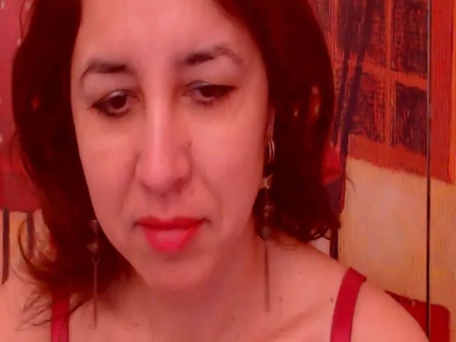 Live sex webcam photo for WetandaHairy #271707682