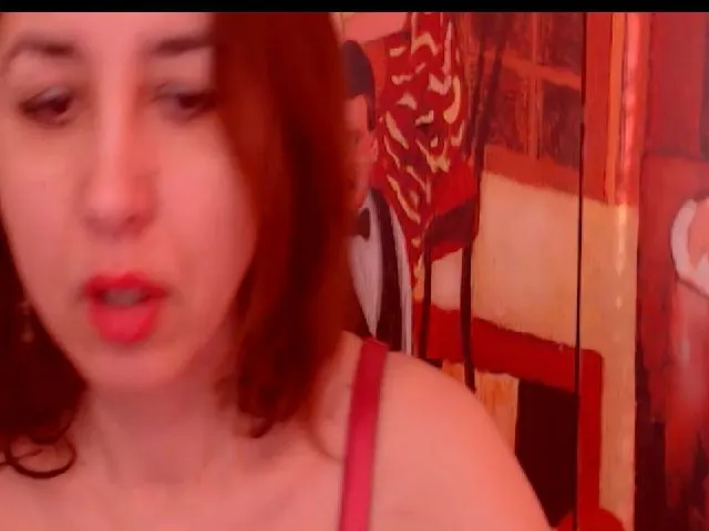 Live sex webcam photo for WetandaHairy #272641882