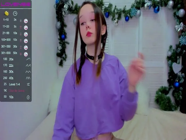 Live sex webcam photo for WhitneyNeal #271770662