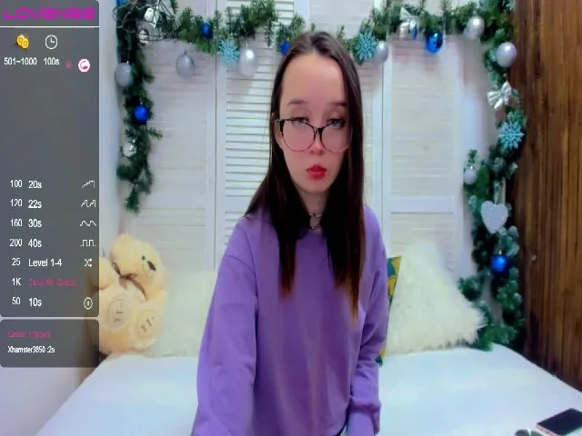 Live sex webcam photo for WhitneyNeal #271822938