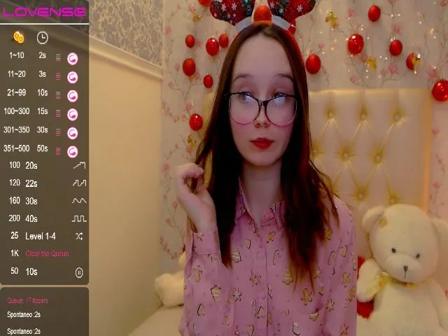 Live sex webcam photo for WhitneyNeal #271850989