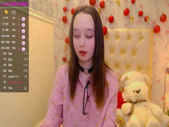 Live sex webcam photo for WhitneyNeal #271918690