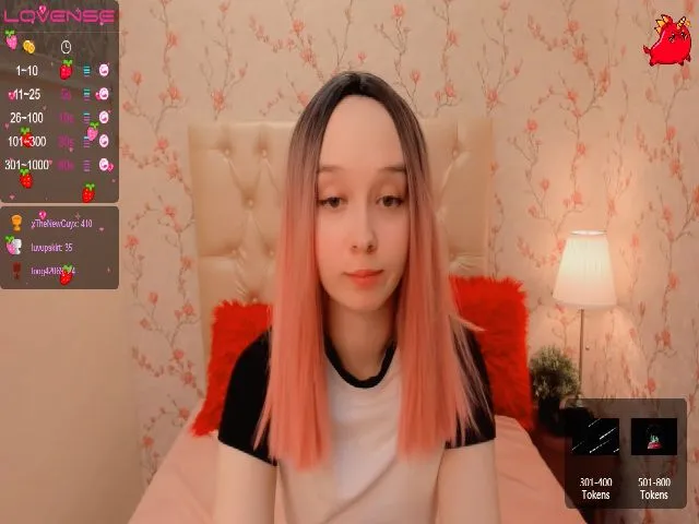 Live sex webcam photo for WhitneyNeal #272718867