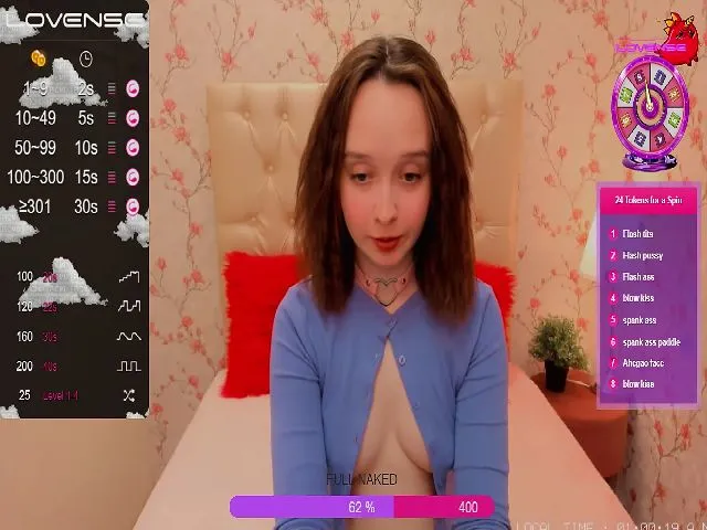 Live sex webcam photo for WhitneyNeal #273684083