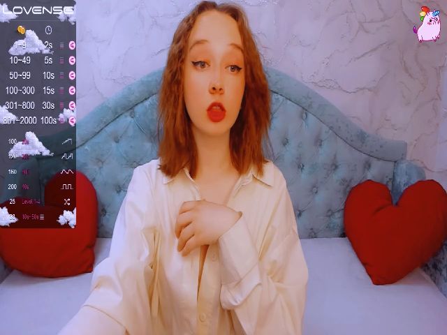 Live sex webcam photo for WhitneyNeal #273963842