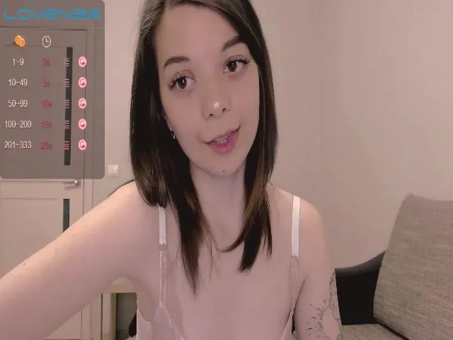 Live sex webcam photo for WhynotKat #273619935