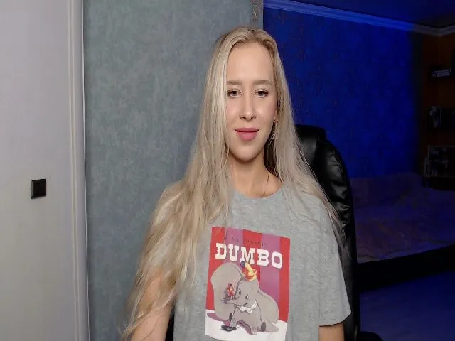 Live sex webcam photo for Whynot___ #273565903