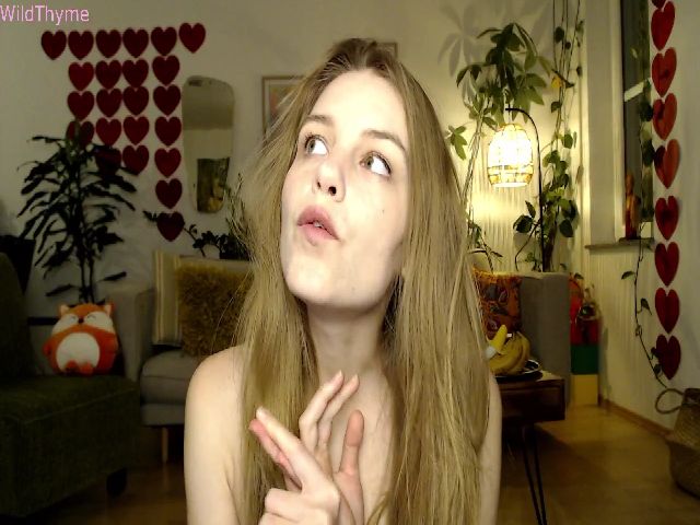 Live sex webcam photo for WildThyme #272403534