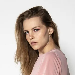 Live sex webcam photo for WildThyme #278286568