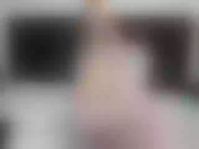 Live sex webcam photo for WildestKitten #271755991