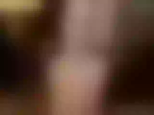Live sex webcam photo for WildestKitten #271985988