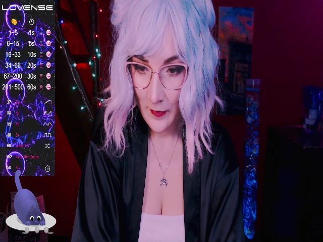 Live sex webcam photo for WinonaCooper #271746515