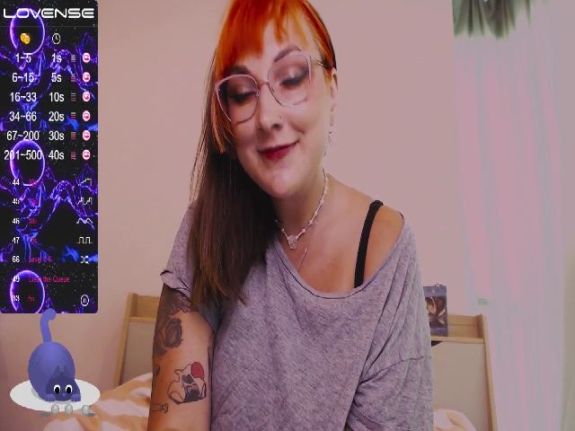 Live sex webcam photo for WinonaCooper #273104511