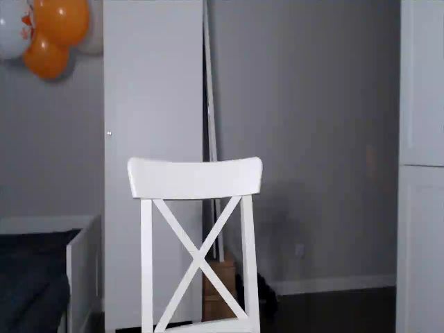 Live sex webcam photo for XBombina #271921063