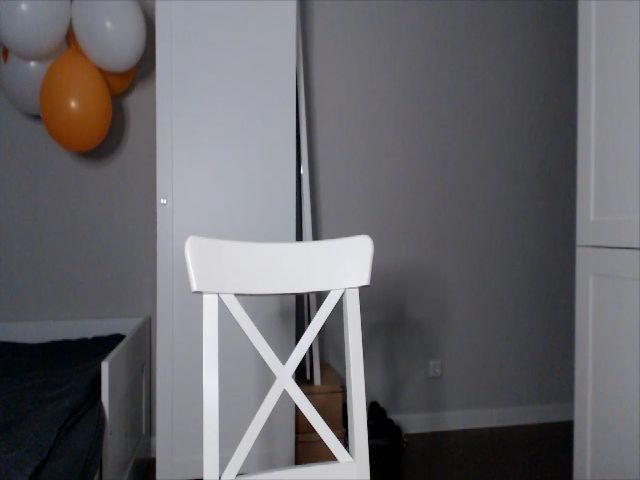 Live sex webcam photo for XBombina #271989104