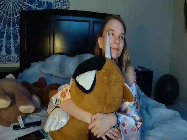 Live sex webcam photo for XElle420 #273599050