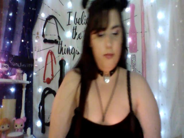 Live sex webcam photo for XGoddessStarX #273196139