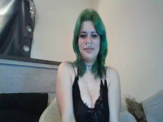 Live sex webcam photo for XLottie_Mae #271818774