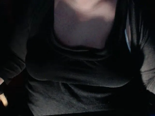 Live sex webcam photo for XMayaxxx #271739436
