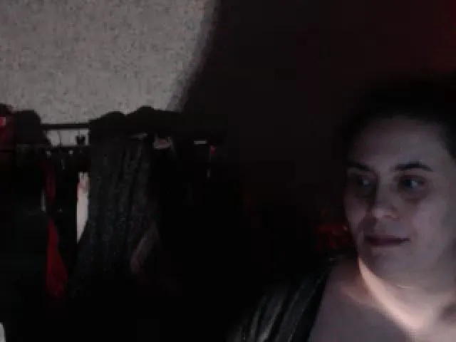 Live sex webcam photo for XMayaxxx #272047281