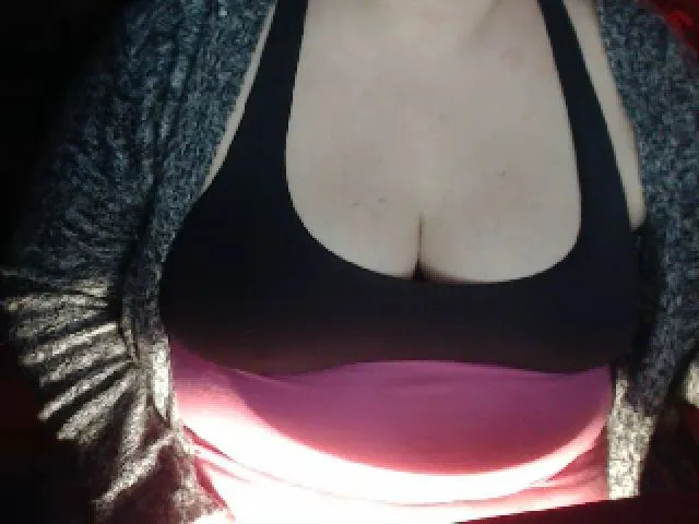 Live sex webcam photo for XMayaxxx #272517900