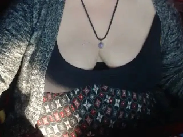 Live sex webcam photo for XMayaxxx #273530258