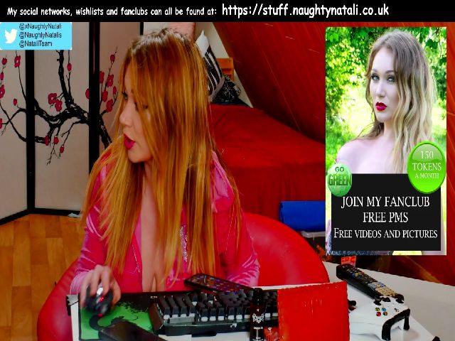 Live sex webcam photo for XNaughtyNat #272563425