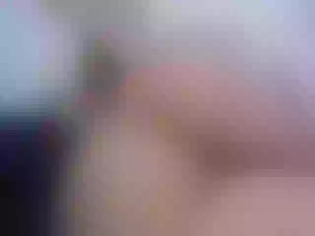 Live sex webcam photo for XTREMELYSEXY #272235903