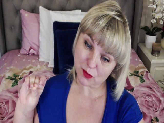 Live sex webcam photo for XXAlanaXX #271994315