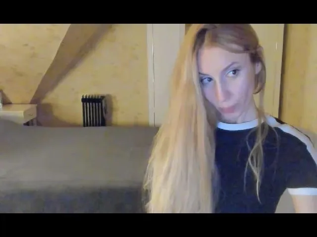 Live sex webcam photo for X_model_S #272232001