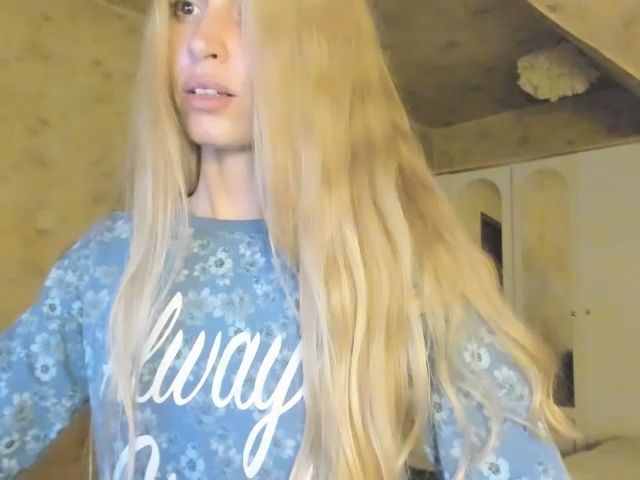 Live sex webcam photo for X_model_S #273076276