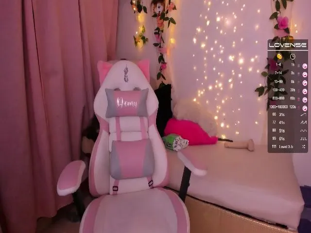 Live sex webcam photo for Xbrigittee #273126115