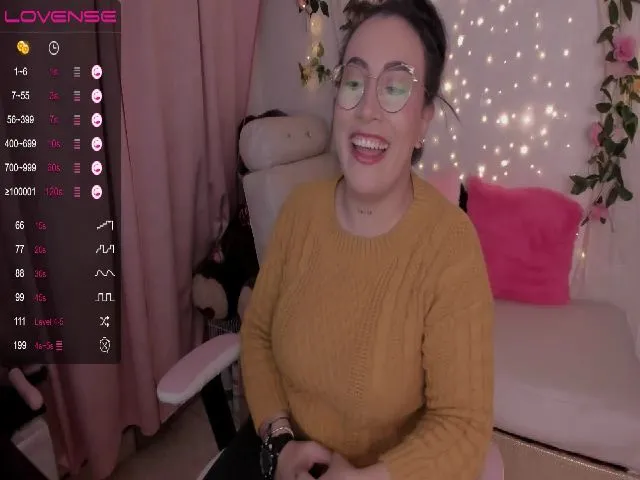 Live sex webcam photo for Xbrigittee #273672078