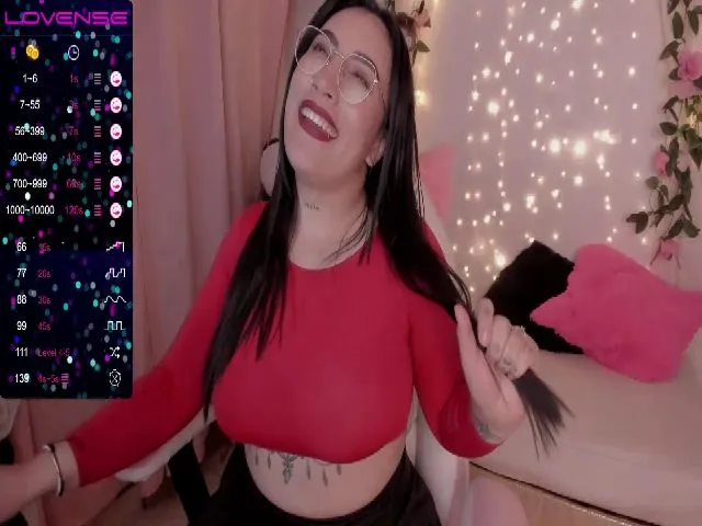 Live sex webcam photo for Xbrigittee #273794255