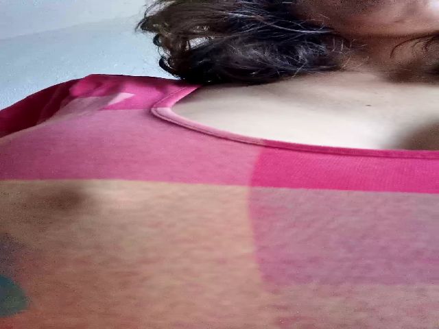 Live sex webcam photo for XenaDDD #273560168