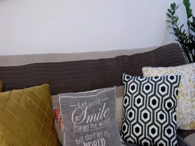 Live sex webcam photo for Xenthia #273041518